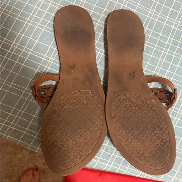 Tory Burch Tan Leather Sandals - Picture 3 of 4